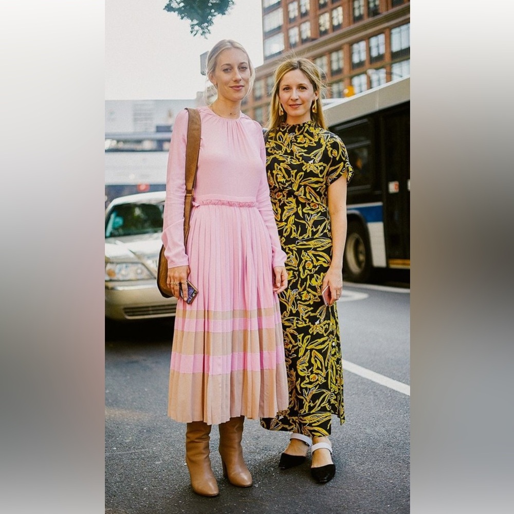 Diane Von Furstenberg Midi Dress - Picture 5 of 16